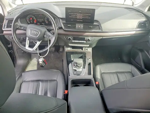 WA1BAAFYXM2021239 2021 AUDI Q5 - Image 8