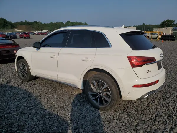 WA1BAAFYXM2025629 2021 AUDI Q5 - Image 2