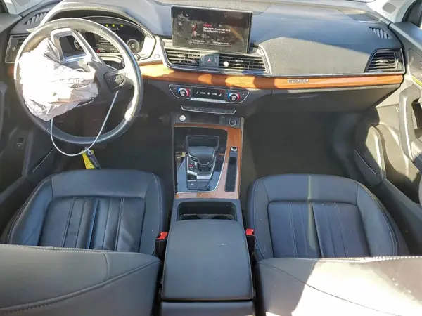 WA1BAAFYXM2035061 2021 AUDI Q5 - Image 8