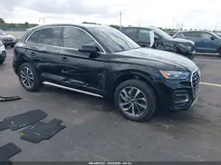 WA1BAAFYXM2082414 2021 AUDI Q5