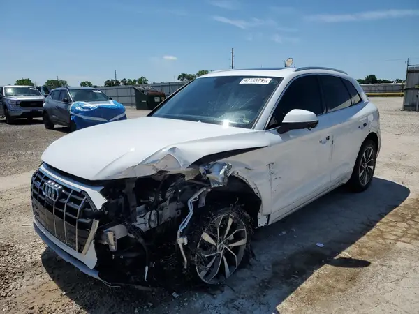 WA1BAAFYXM2084776 2021 AUDI Q5 - Image 1