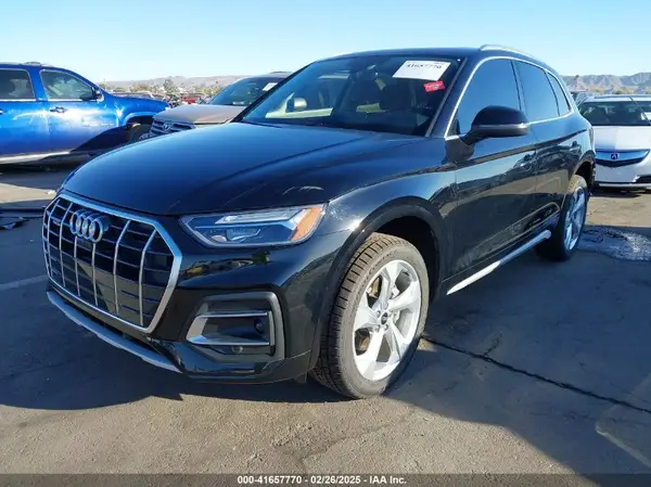 WA1BAAFYXM2139419 2021 AUDI Q5 - Image 2
