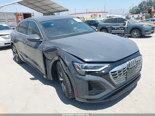 WA1BAAGE9RB063607 2024 AUDI Q8 - Image 1