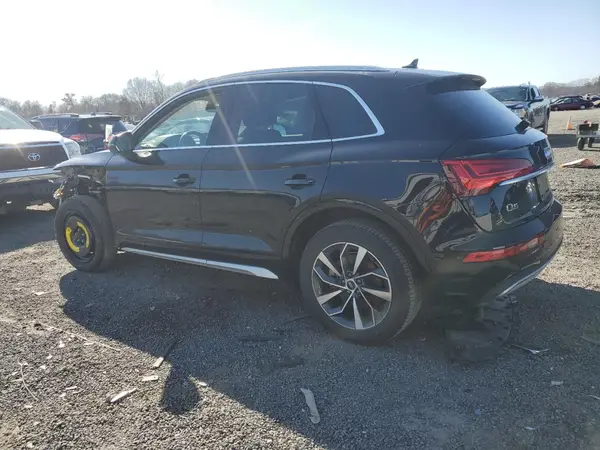 WA1BABFY3M2027745 2021 AUDI Q5 - Image 2