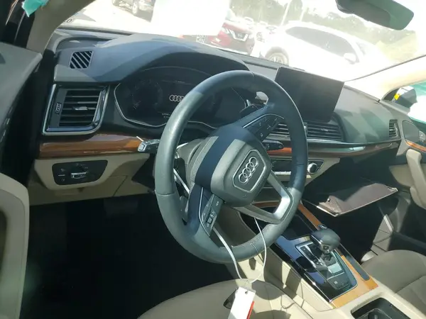 WA1BABFY4M2106566 2021 AUDI Q5 - Image 8