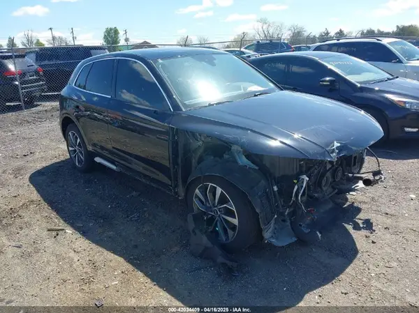 WA1BABFYXM2045191 2021 AUDI Q5 - Image 1