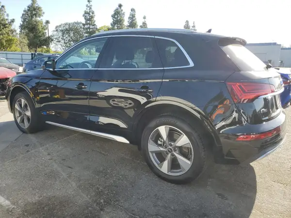 WA1BBAFY0P2079832 2023 AUDI Q5 - Image 2