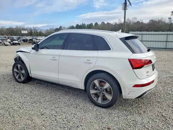 WA1BBAFY1N2111734 2022 AUDI Q5 - Image 2