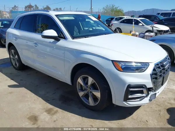 WA1BBAFY1P2007702 2023 AUDI Q5 - Image 1