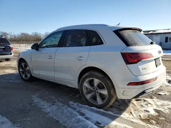 WA1BBAFY1P2104186 2023 AUDI Q5 - Image 2