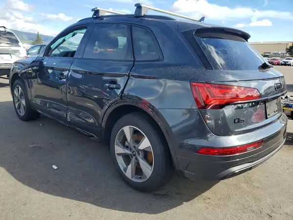 WA1BBAFY1R2145940 2024 AUDI Q5 - Image 2