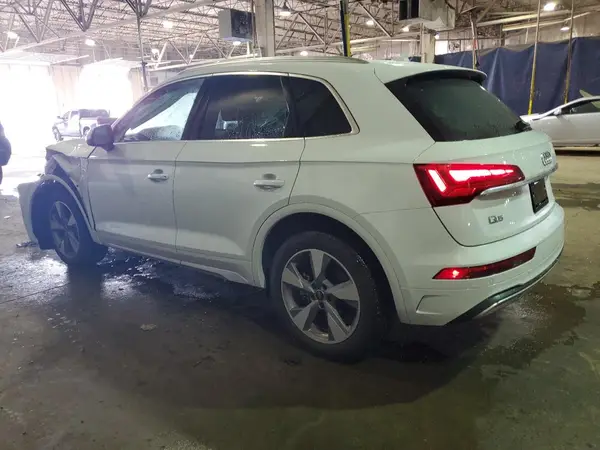 WA1BBAFY2P2011063 2023 AUDI Q5 - Image 2