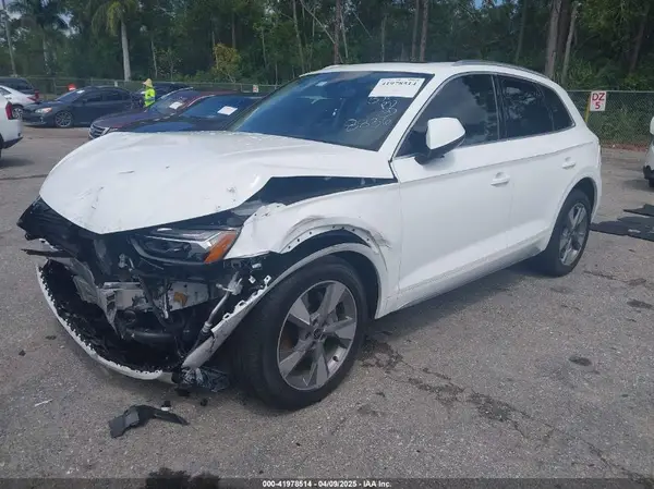 WA1BBAFY3P2078836 2023 AUDI Q5 - Image 2