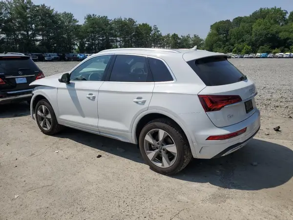 WA1BBAFY3R2067614 2024 AUDI Q5 - Image 2