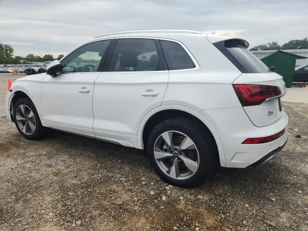 WA1BBAFY4R2041295 2024 AUDI Q5 - Image 2