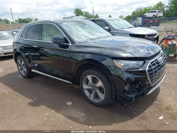 WA1BBAFY5N2135244 2022 AUDI Q5 - Image 1