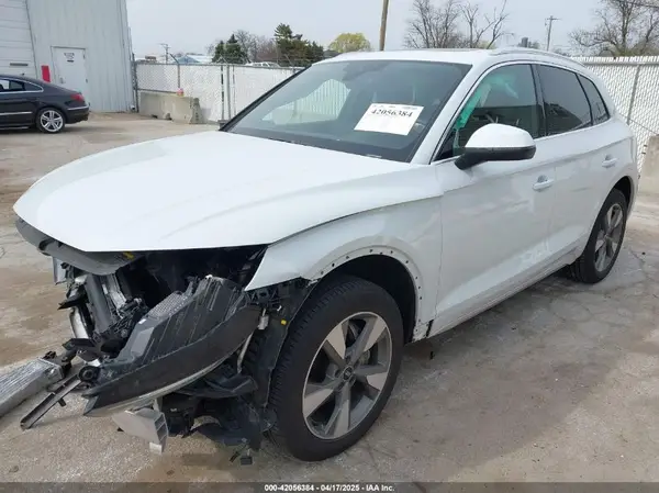 WA1BBAFY6N2094672 2022 AUDI Q5 - Image 2