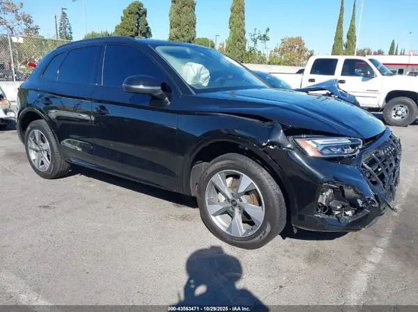 WA1BBAFY6R2087842 2024 AUDI Q5 - Image 1