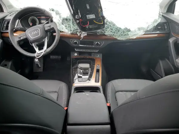 WA1BBAFY6S2009213 2025 AUDI Q5 - Image 8