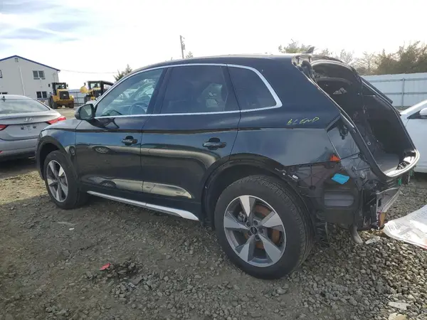 WA1BBAFY7P2148693 2023 AUDI Q5 - Image 2