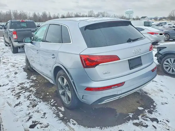 WA1BBAFY8R2018473 2024 AUDI Q5 - Image 2