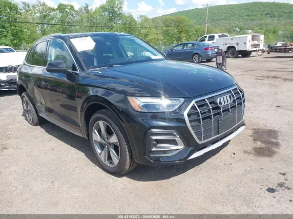 WA1BBAFY8R2068693 2024 AUDI Q5 - Image 1