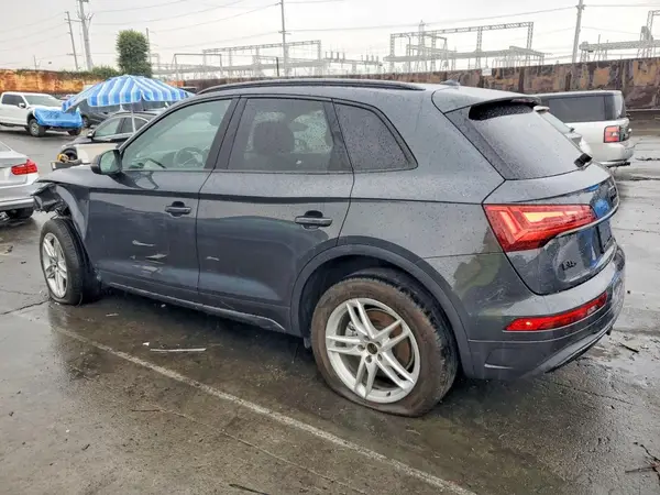 WA1BBAFY9R2063776 2024 AUDI Q5 - Image 2
