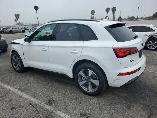 WA1BBAFY9R2147404 2024 AUDI Q5 - Image 2