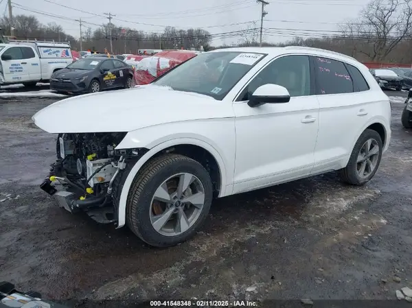 WA1BBAFYXP2039774 2023 AUDI Q5 - Image 2