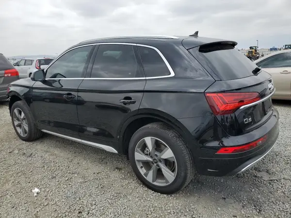 WA1BBAFYXP2164452 2023 AUDI Q5 - Image 2