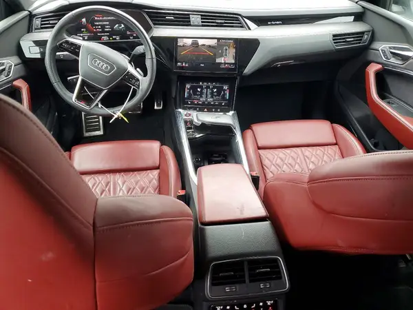 WA1BCBGE3RB045510 2024 AUDI SQ8 - Image 8