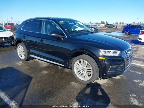 WA1BNAFY0J2001453 2018 AUDI Q5 - Image 1