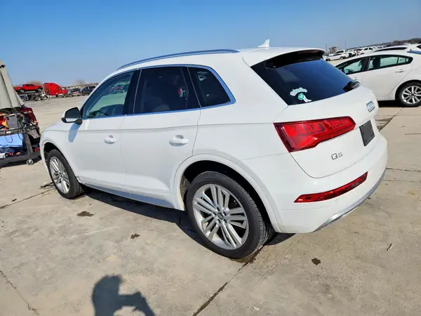 WA1BNAFY0J2002604 2018 AUDI Q5 - Image 2