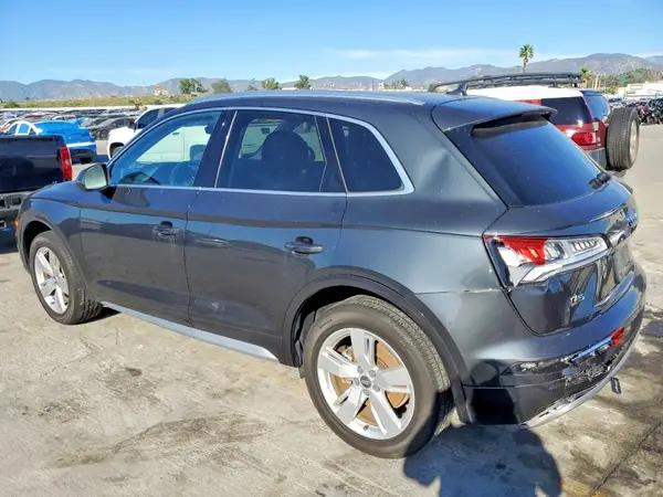 WA1BNAFY0J2008905 2018 AUDI Q5 - Image 2