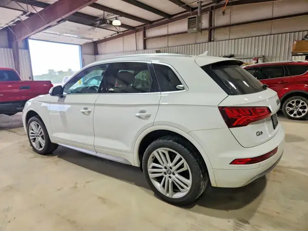 WA1BNAFY0J2010721 2018 AUDI Q5 - Image 2