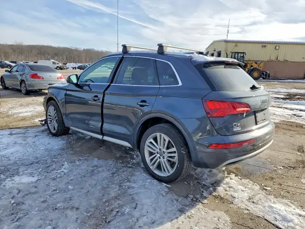WA1BNAFY0J2011755 2018 AUDI Q5 - Image 2