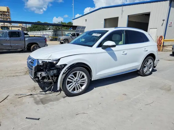 WA1BNAFY0J2013960 2018 AUDI Q5 - Image 1