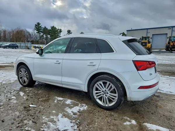 WA1BNAFY0J2014400 2018 AUDI Q5 - Image 2