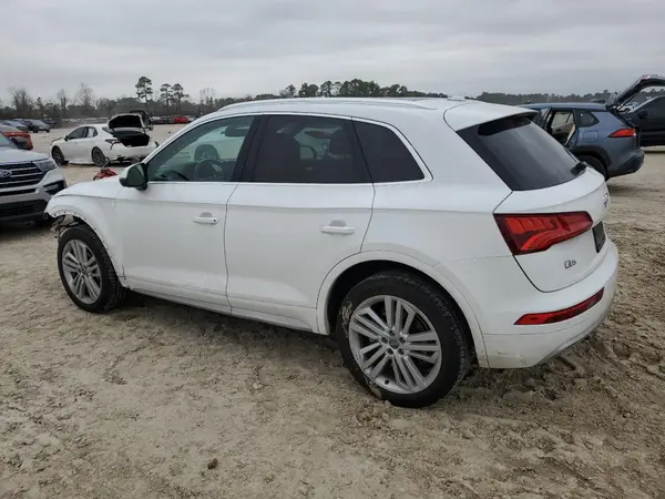 WA1BNAFY0J2022576 2018 AUDI Q5 - Image 2