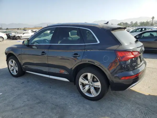 WA1BNAFY0J2029883 2018 AUDI Q5 - Image 2