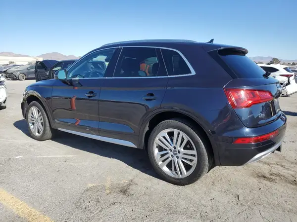 WA1BNAFY0J2032444 2018 AUDI Q5 - Image 2