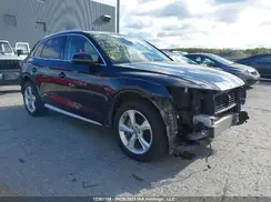 WA1BNAFY0J2033335 2018 AUDI Q5