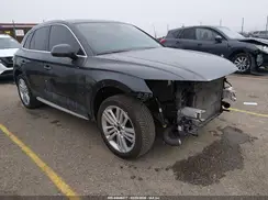 WA1BNAFY0J2067873 2018 AUDI Q5