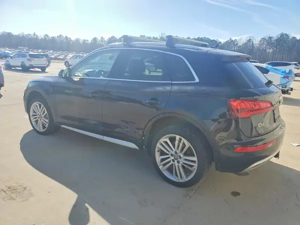 WA1BNAFY0J2087413 2018 AUDI Q5 - Image 2