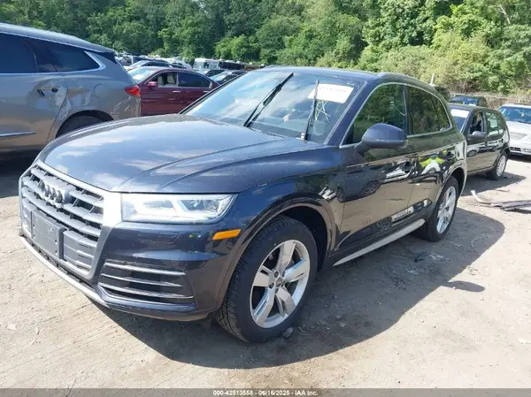 WA1BNAFY0J2097598 2018 AUDI Q5 - Image 2
