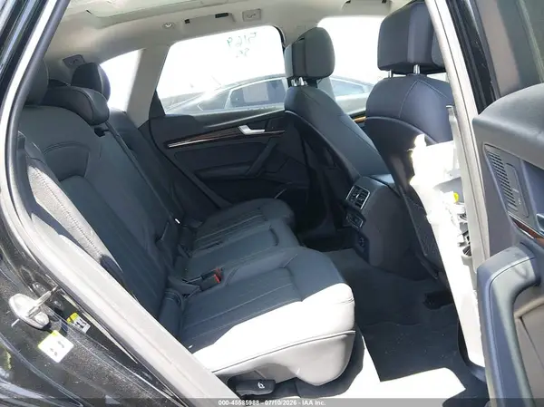 WA1BNAFY0J2106249 2018 AUDI Q5 - Image 8