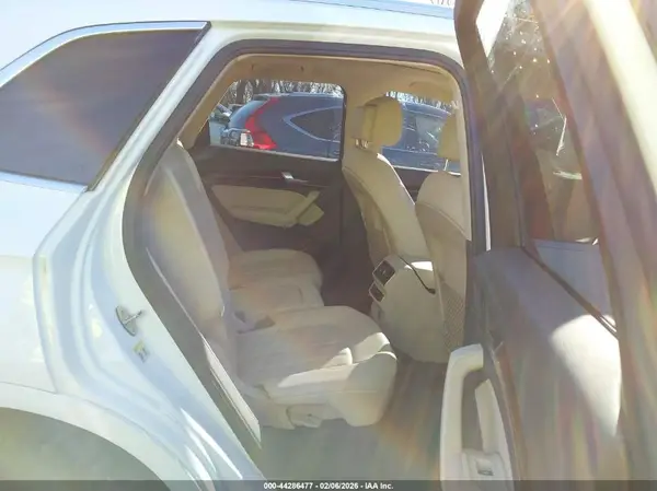 WA1BNAFY0J2120037 2018 AUDI Q5 - Image 8