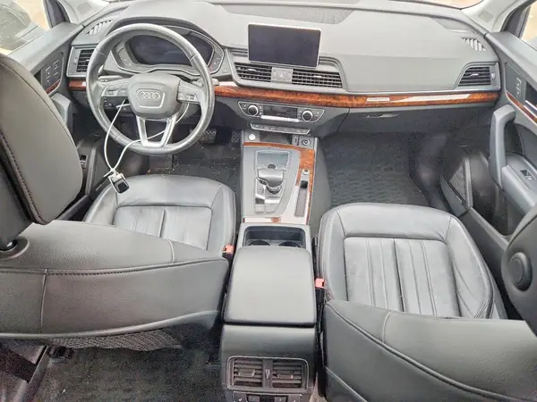 WA1BNAFY0J2150123 2018 AUDI Q5 - Image 8