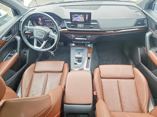 WA1BNAFY0J2172588 2018 AUDI Q5 - Image 8