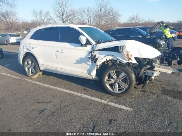 WA1BNAFY0J2181470 2018 AUDI Q5 - Image 1